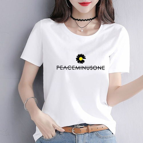 一、如何挑选女士短袖