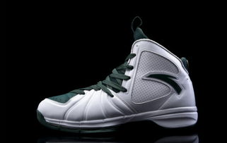 一、安踏（Anta）- 国产品牌的骄傲