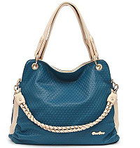 三、掌握品牌女包的搭配技巧