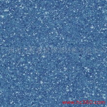 三、注意材质与质感的搭配