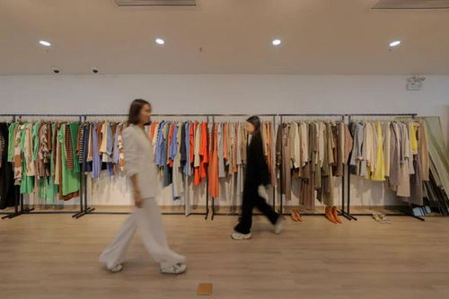 二、官网提供的最新时尚资讯