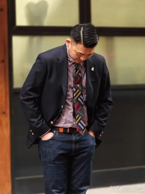 一、了解西服套装的基本款式