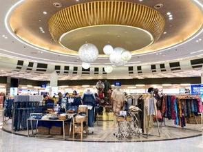 二、大型商场购买西服