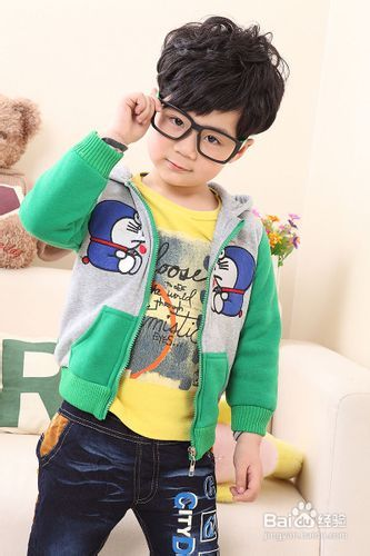 三、如何选择适合孩子的童装