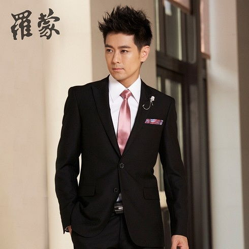 三、罗蒙西服搭配建议