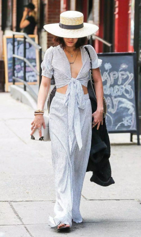 一、选择合适的高腰款式