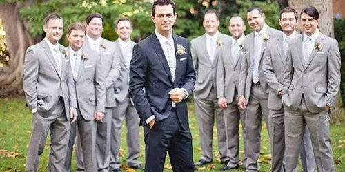 三、不同场合的搭配建议