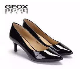 一、经典优雅品牌：高跟鞋之选