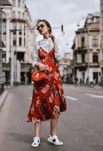 三、如何选择合适的透光连衣裙