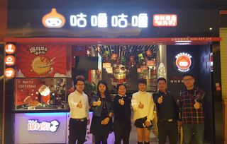 一、加盟奶茶店的优劣势分析