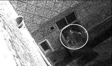 二、闹鬼现象的具体描述