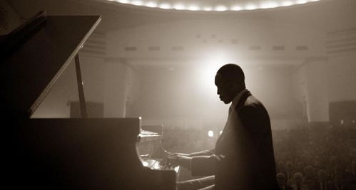 音乐与配乐：增强情感共鸣的听觉体验