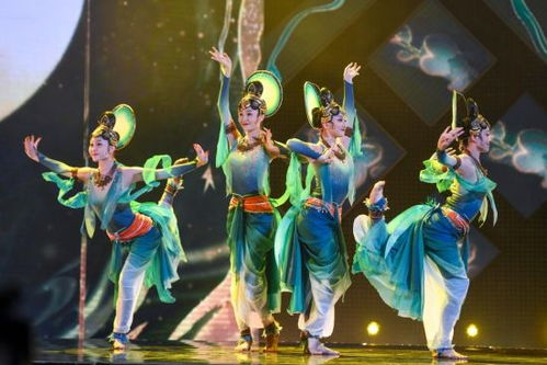 舞蹈《一起向未来》的文化内涵与社会价值