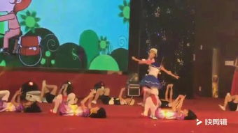 主持人角色与节目风格