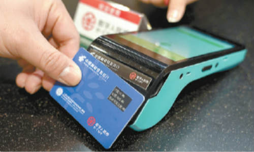 硬钱包如何显示加密货币